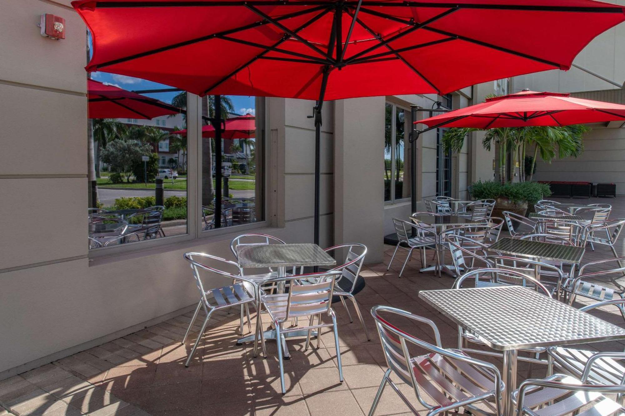 פונטה גורדה Wyvern Hotel, Ascend Hotel Collection מראה חיצוני תמונה